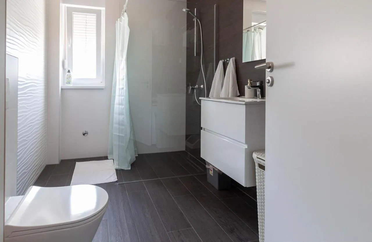 Apartment Martina Near The Beach - By Ta Leut Agency Privlaka  0*, Privlaka (Zadar) Croatia